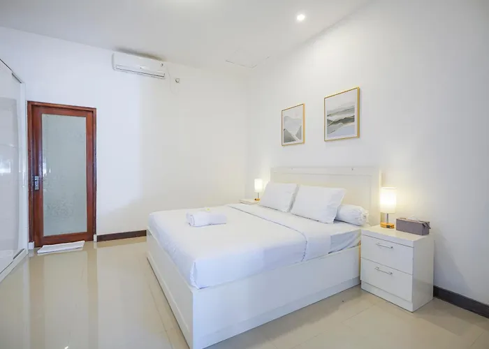 Adels 3 Bedrooms Villa Seminyak